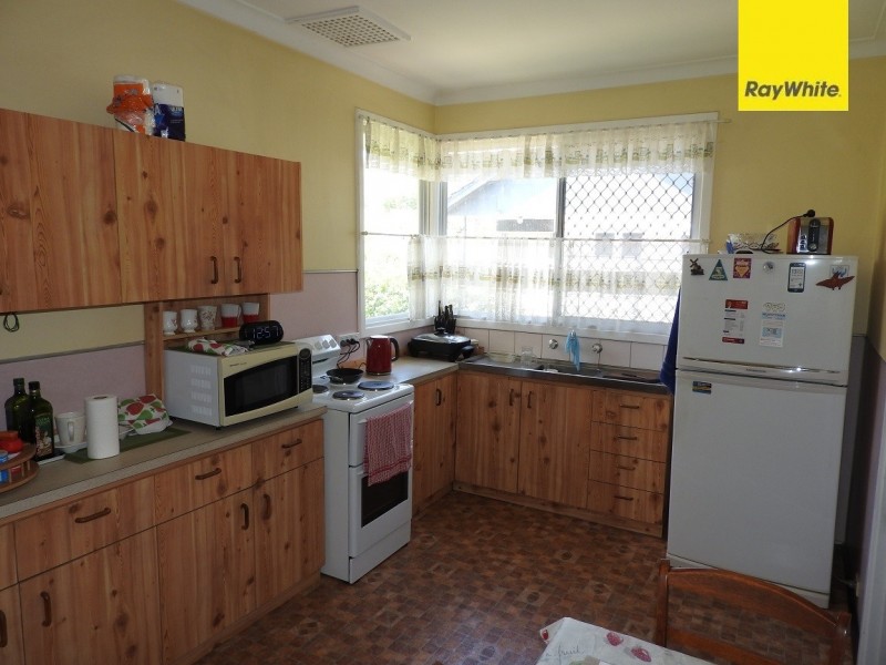 63 Wungong Road, Armadale WA 6112