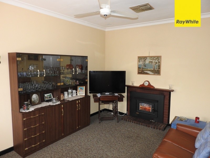 63 Wungong Road, Armadale WA 6112