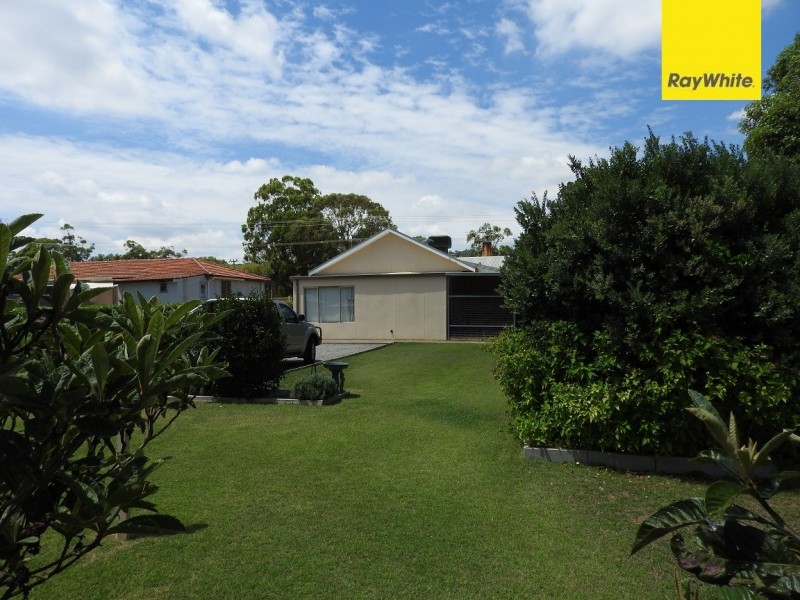 63 Wungong Road, Armadale WA 6112