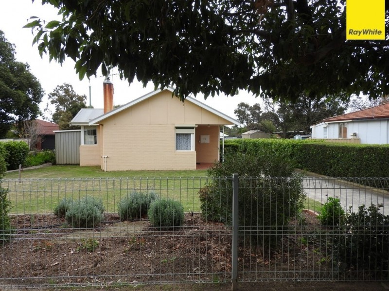 63 Wungong Road, Armadale WA 6112