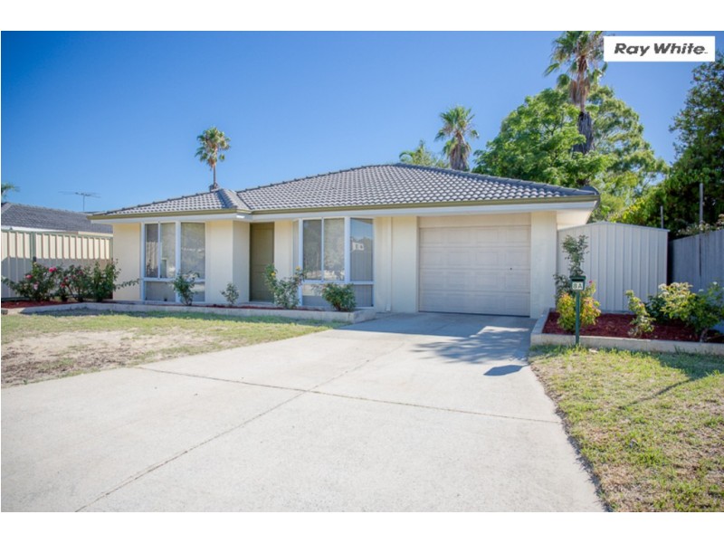 8a Woburn Way, Kelmscott WA 6111