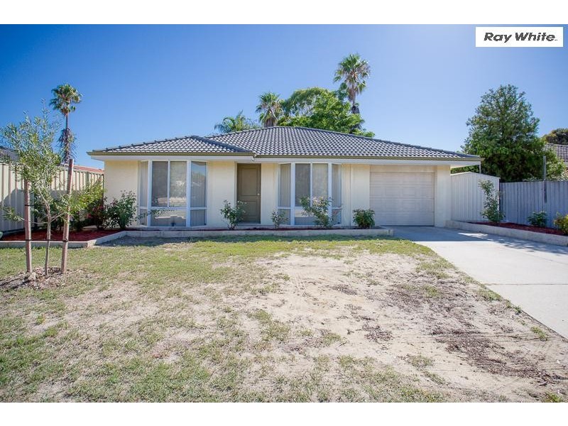 8a Woburn Way, Kelmscott WA 6111