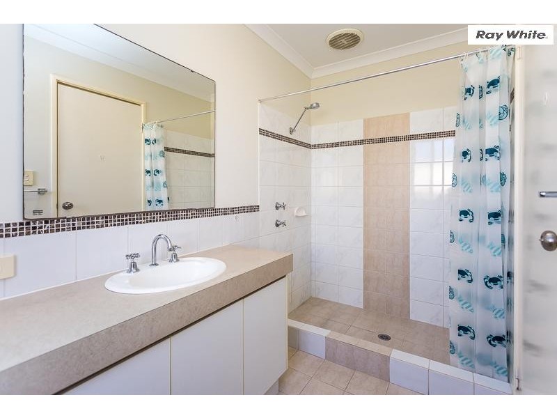 8a Woburn Way, Kelmscott WA 6111