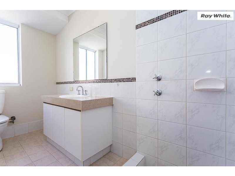 8a Woburn Way, Kelmscott WA 6111