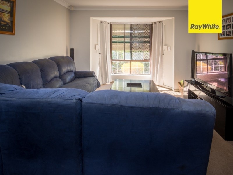 30 Durnsford Way, Camillo WA 6111