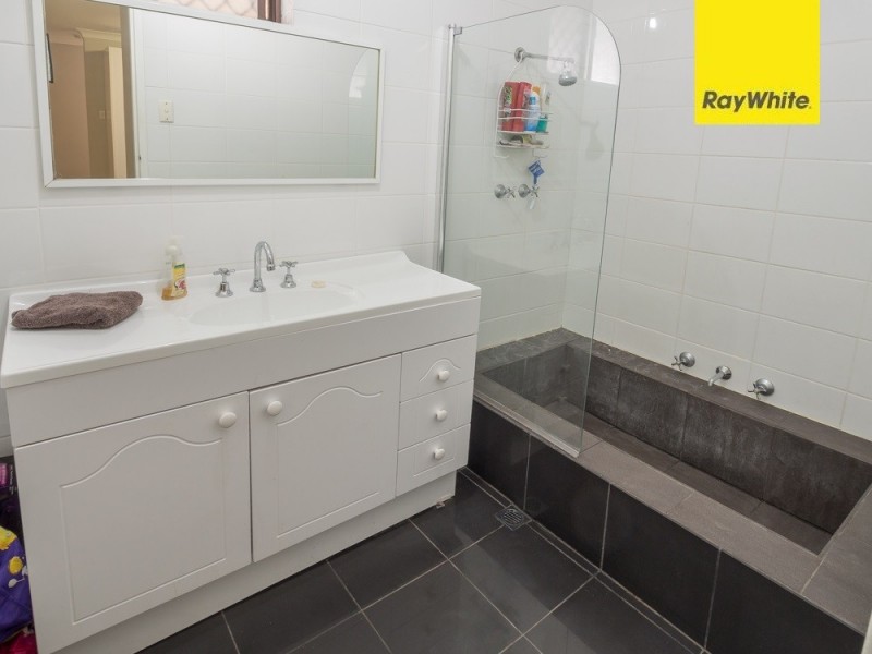 30 Durnsford Way, Camillo WA 6111