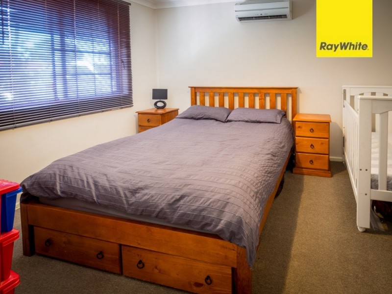 30 Durnsford Way, Camillo WA 6111