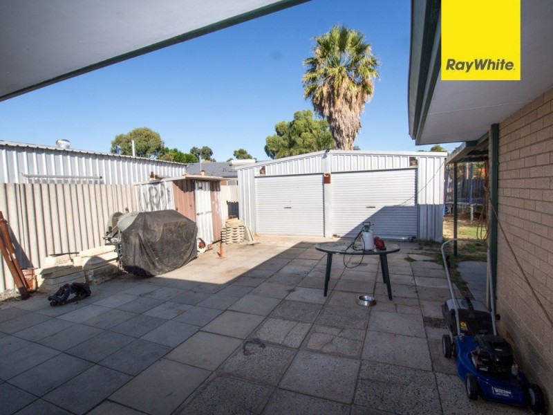 30 Durnsford Way, Camillo WA 6111