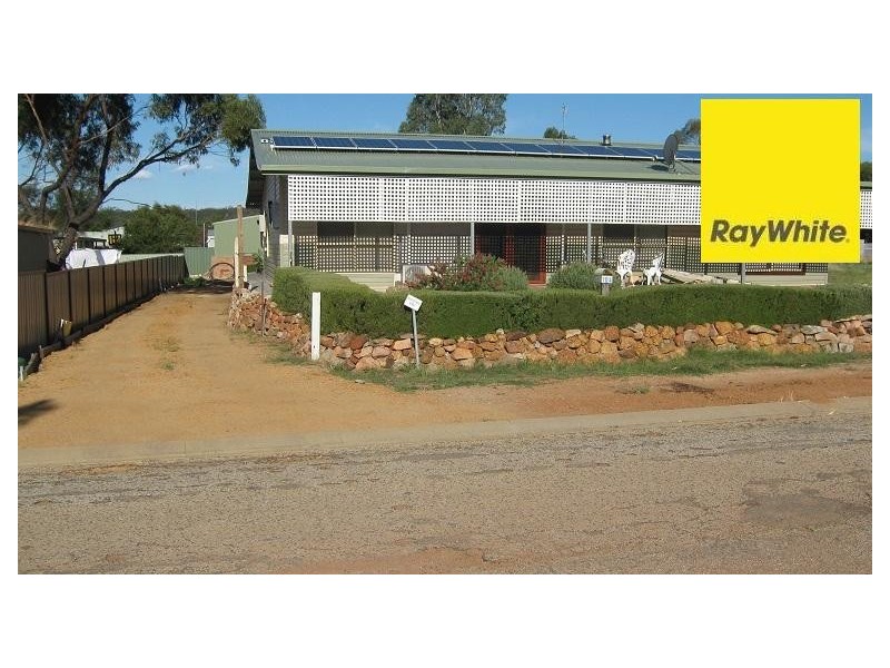 104 Georgiana Street, York WA 6302