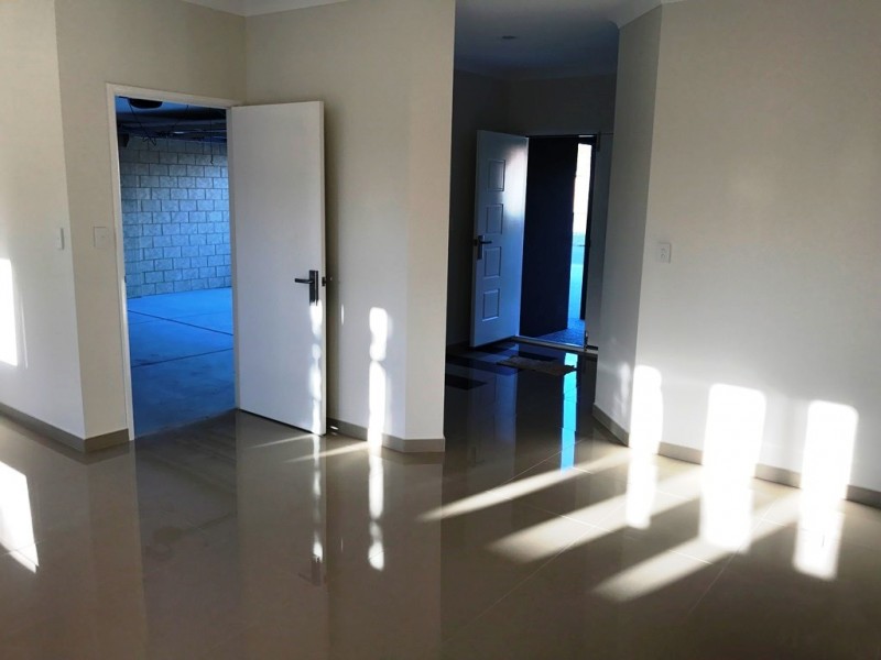 73 Brown Crescent, Seville Grove WA 6112