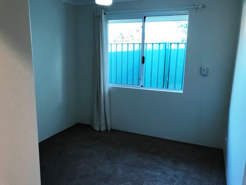 73 Brown Crescent, Seville Grove WA 6112