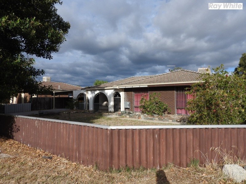 7 Faraday Street, Camillo WA 6111