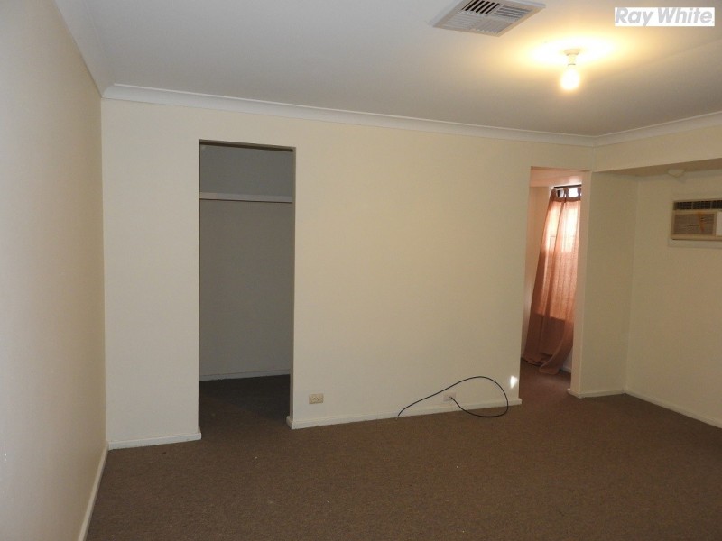 7 Faraday Street, Camillo WA 6111