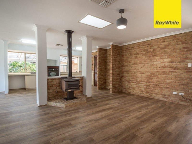 61 Inverness Circle, Camillo WA 6111