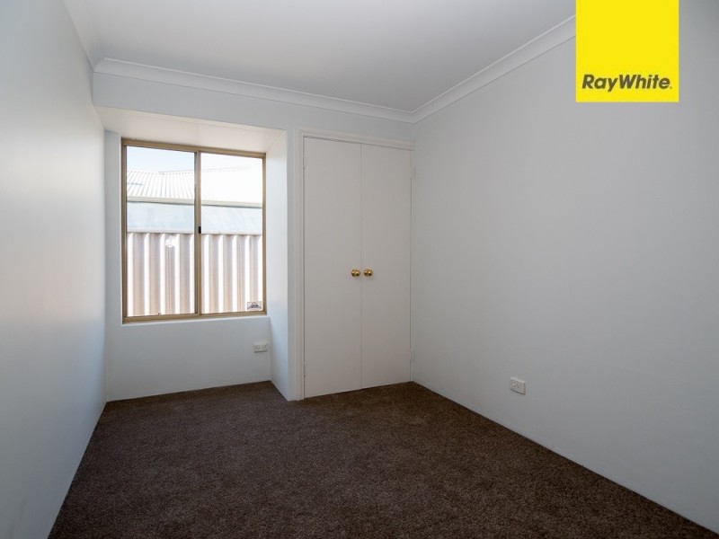 61 Inverness Circle, Camillo WA 6111