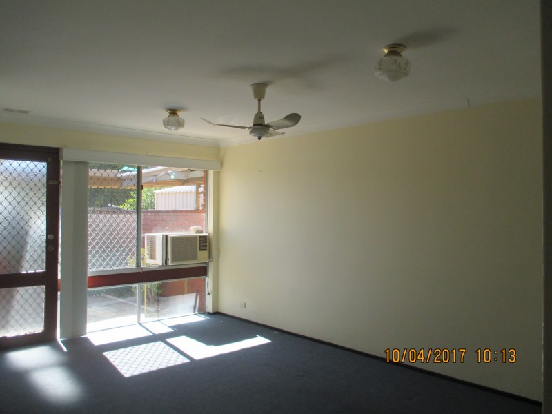 10 Forest Court, Armadale WA 6112