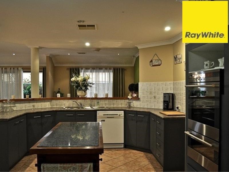 108 Goodwood Way, Canning Vale WA 6155