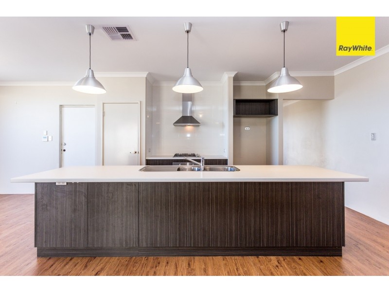 72 Wellman Avenue, Piara Waters WA 6112