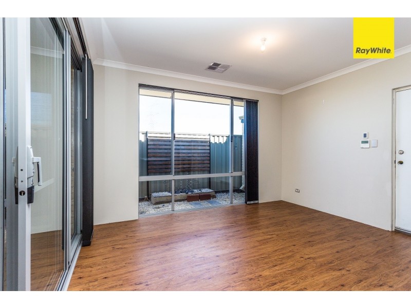 72 Wellman Avenue, Piara Waters WA 6112