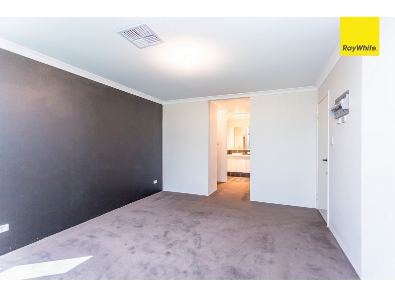 72 Wellman Avenue, Piara Waters WA 6112