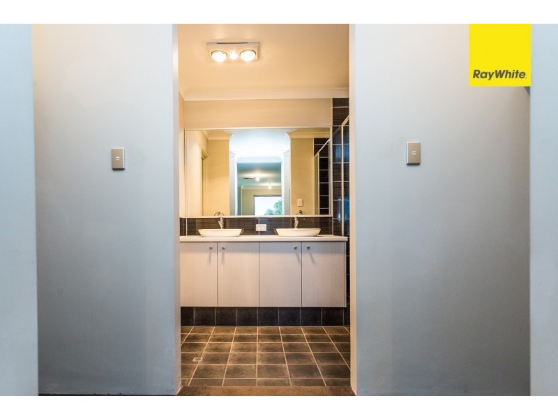 72 Wellman Avenue, Piara Waters WA 6112