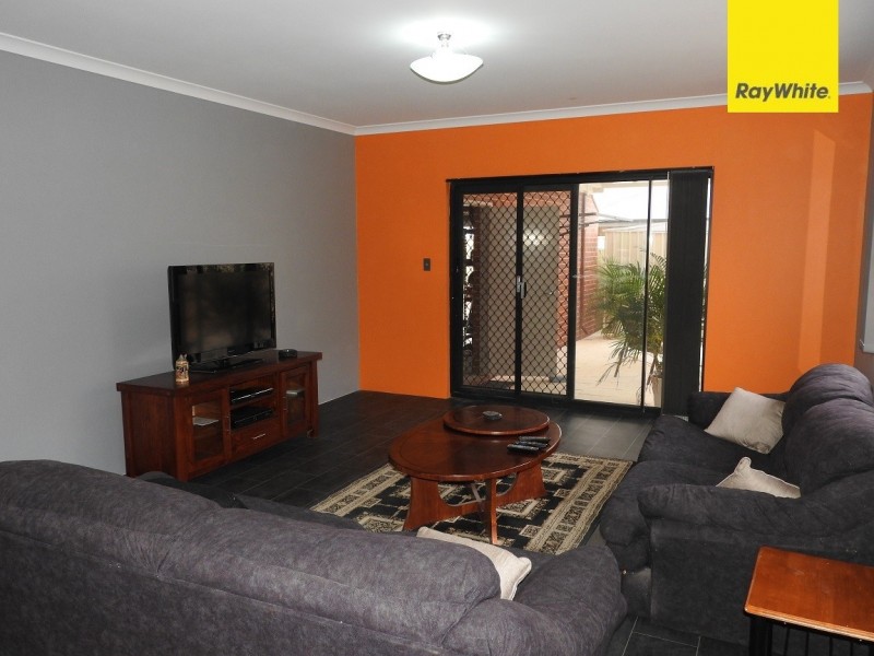 16 Koolbardi Loop, Byford WA 6122