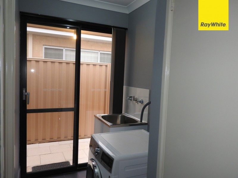 16 Koolbardi Loop, Byford WA 6122