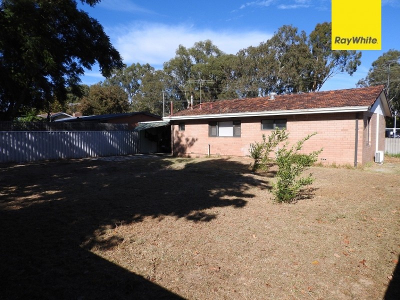 12 Tijuana Road, Armadale WA 6112