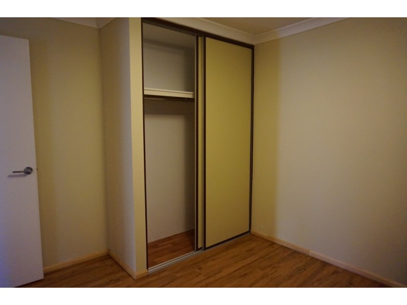 41 Barrington Avenue, Champion Lakes WA 6111