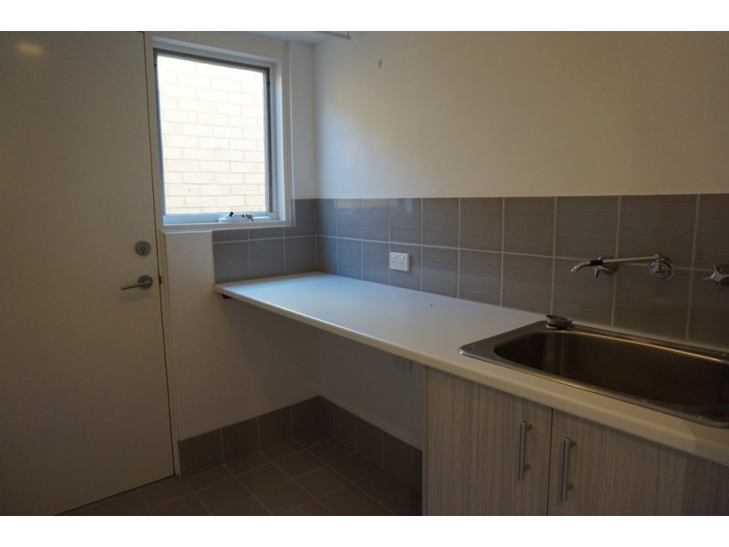 41 Barrington Avenue, Champion Lakes WA 6111