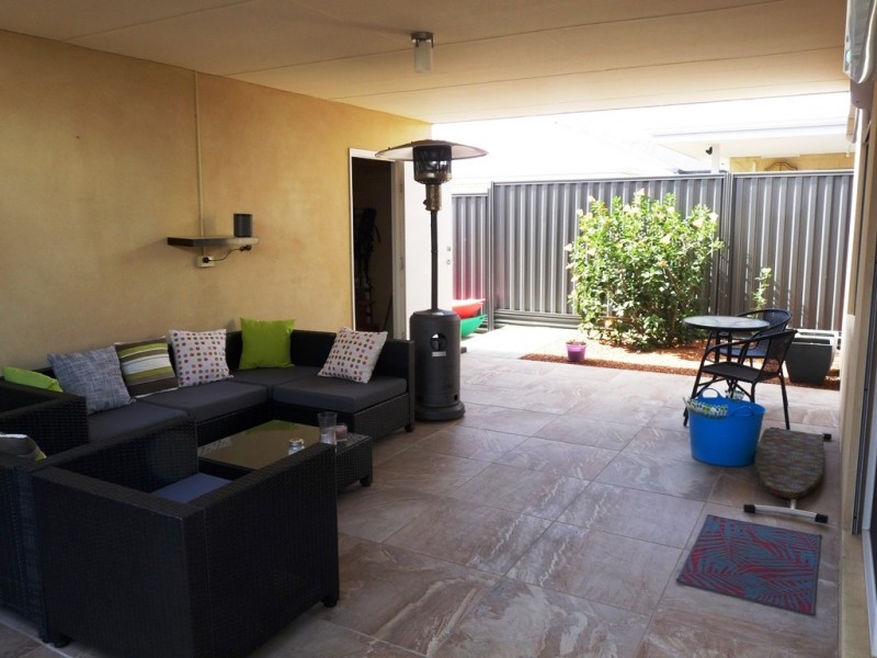 41 Barrington Avenue, Champion Lakes WA 6111