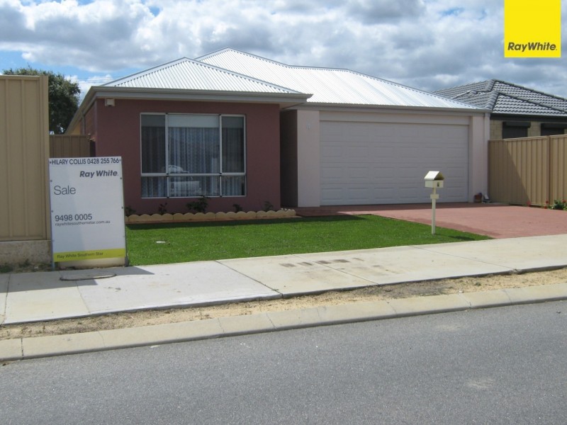 4 Le Souef Street, Maddington WA 6109