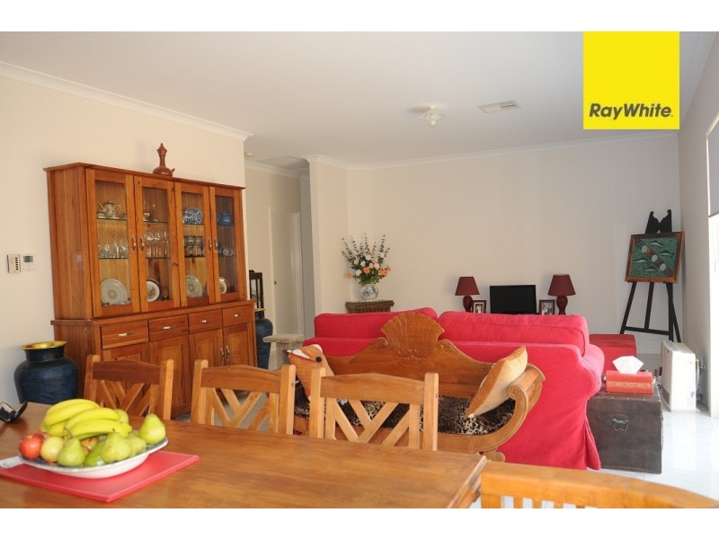 4 Le Souef Street, Maddington WA 6109