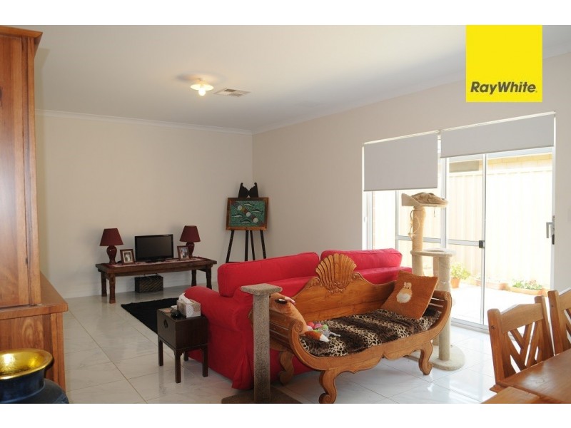 4 Le Souef Street, Maddington WA 6109