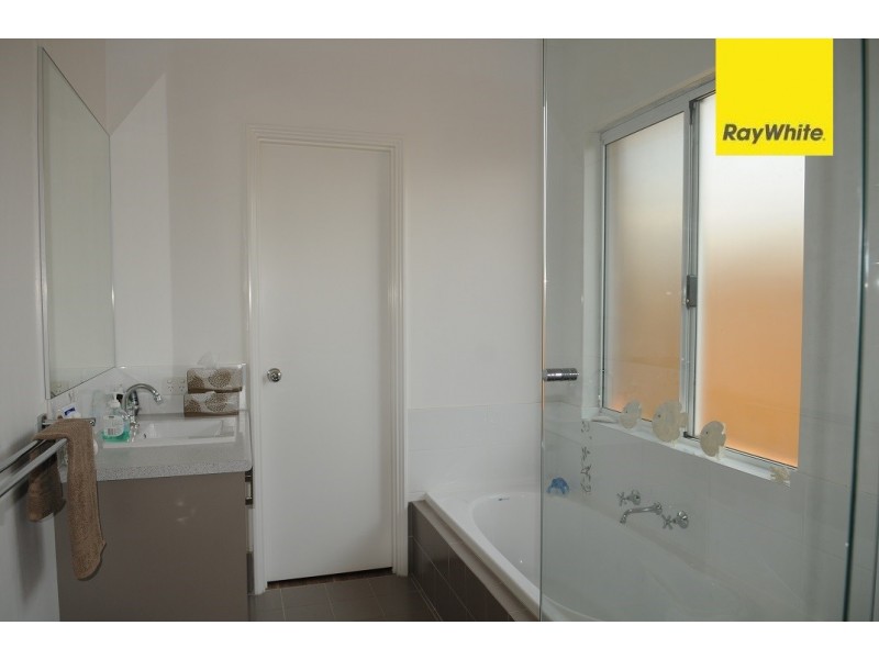 4 Le Souef Street, Maddington WA 6109