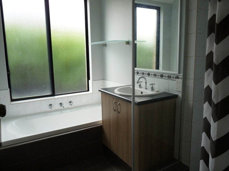 7 Tigereye Avenue, Byford WA 6122