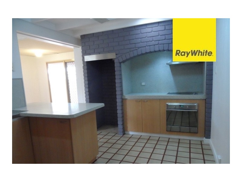 10 Harlow Street, Camillo WA 6111