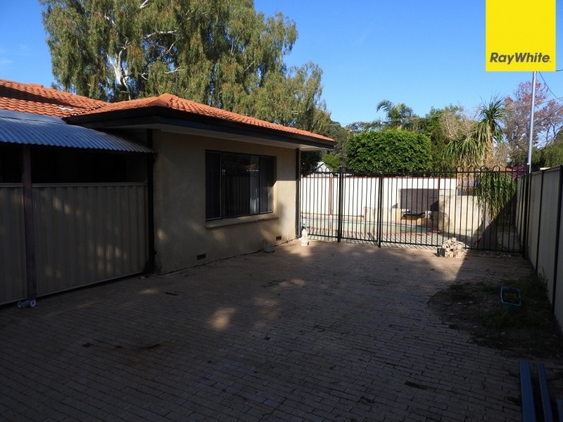 59 Cammillo Road, Camillo WA 6111