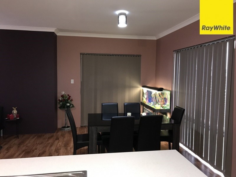 96 Yellowwood Avenue, Piara Waters WA 6112