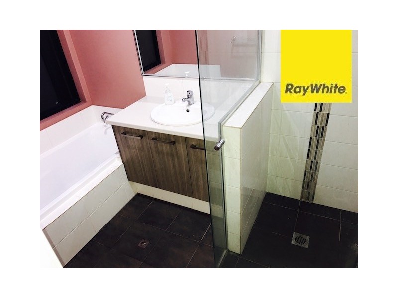 96 Yellowwood Avenue, Piara Waters WA 6112