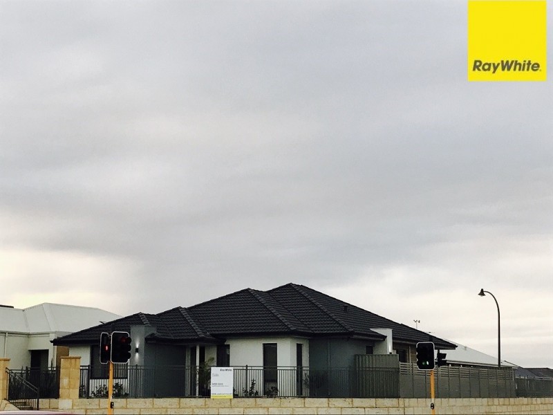 96 Yellowwood Avenue, Piara Waters WA 6112