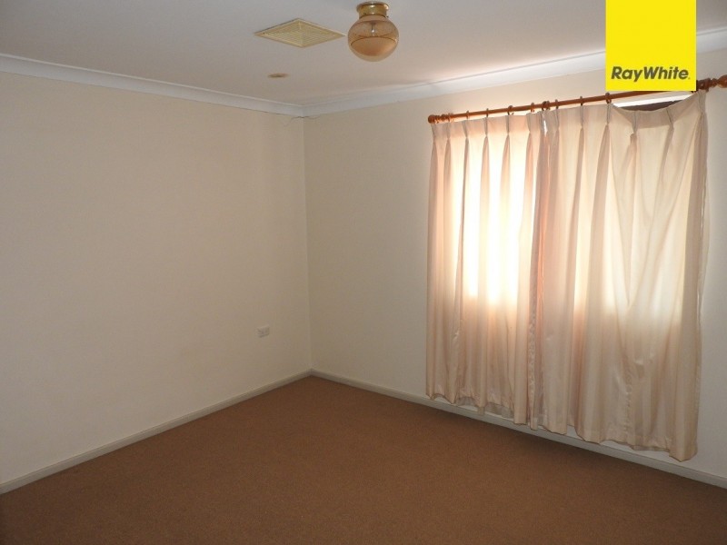 18 Gascoyne Drive, Gosnells WA 6110