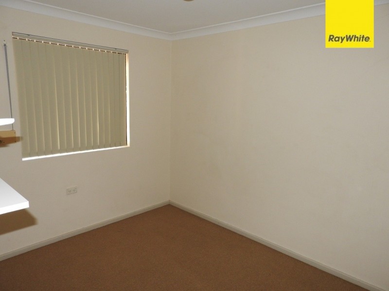 18 Gascoyne Drive, Gosnells WA 6110