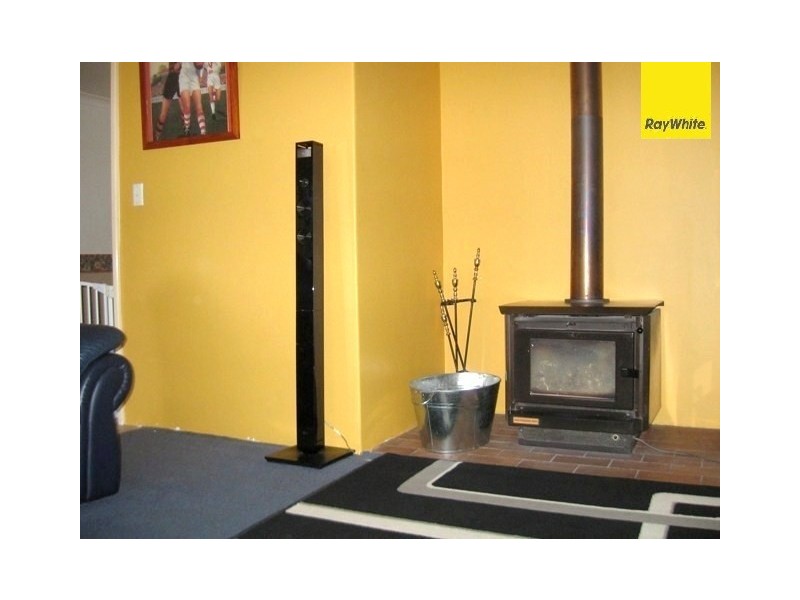 4 Smith Close, Armadale WA 6112