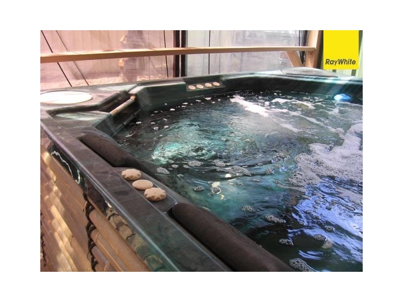 4 Smith Close, Armadale WA 6112