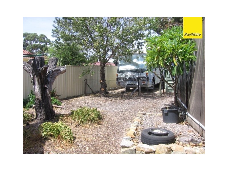 4 Smith Close, Armadale WA 6112