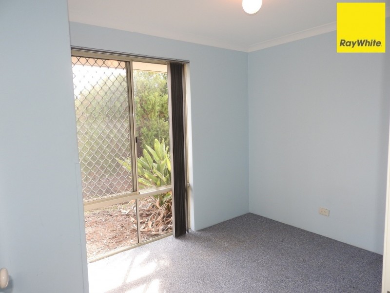 18 Abernethy Grove, Seville Grove WA 6112