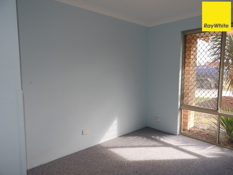 18 Abernethy Grove, Seville Grove WA 6112