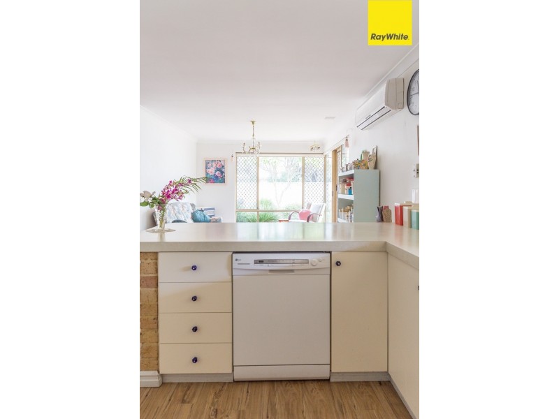 30 Abernethy Grove, Seville Grove WA 6112