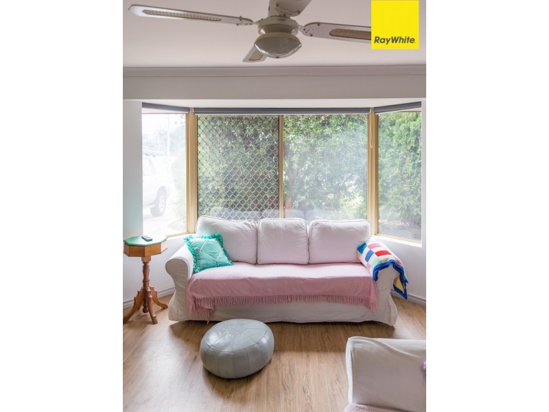 30 Abernethy Grove, Seville Grove WA 6112